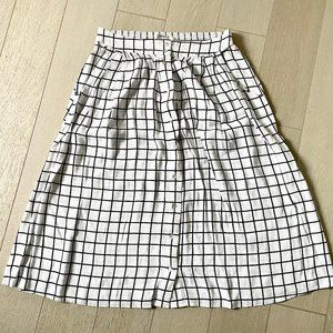 F21 Black and White Checked Button-Up Midi Skirt